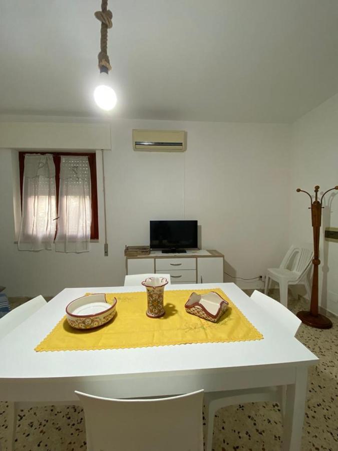 La Casa Del Gelso Apartment Tonnara di Bonagia Luaran gambar