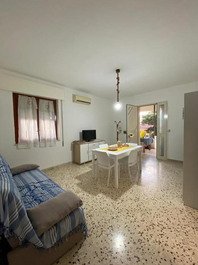 La Casa Del Gelso Apartment Tonnara di Bonagia Luaran gambar